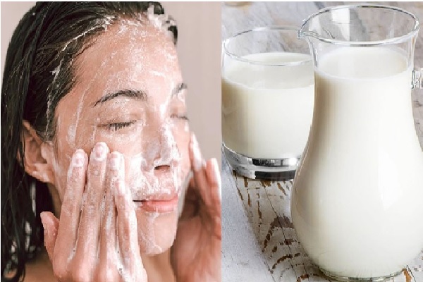 Rửa mặt bằng sữa tươi không đường cho làn da mịn màng